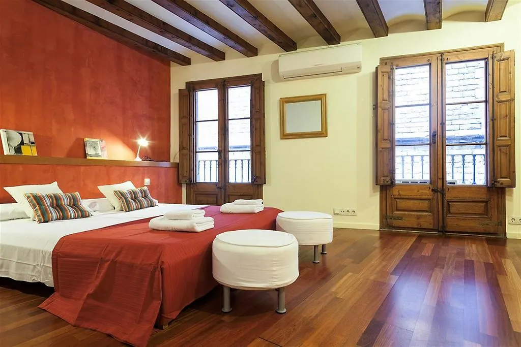 Friendly Rentals Manel Barcellona Spagna